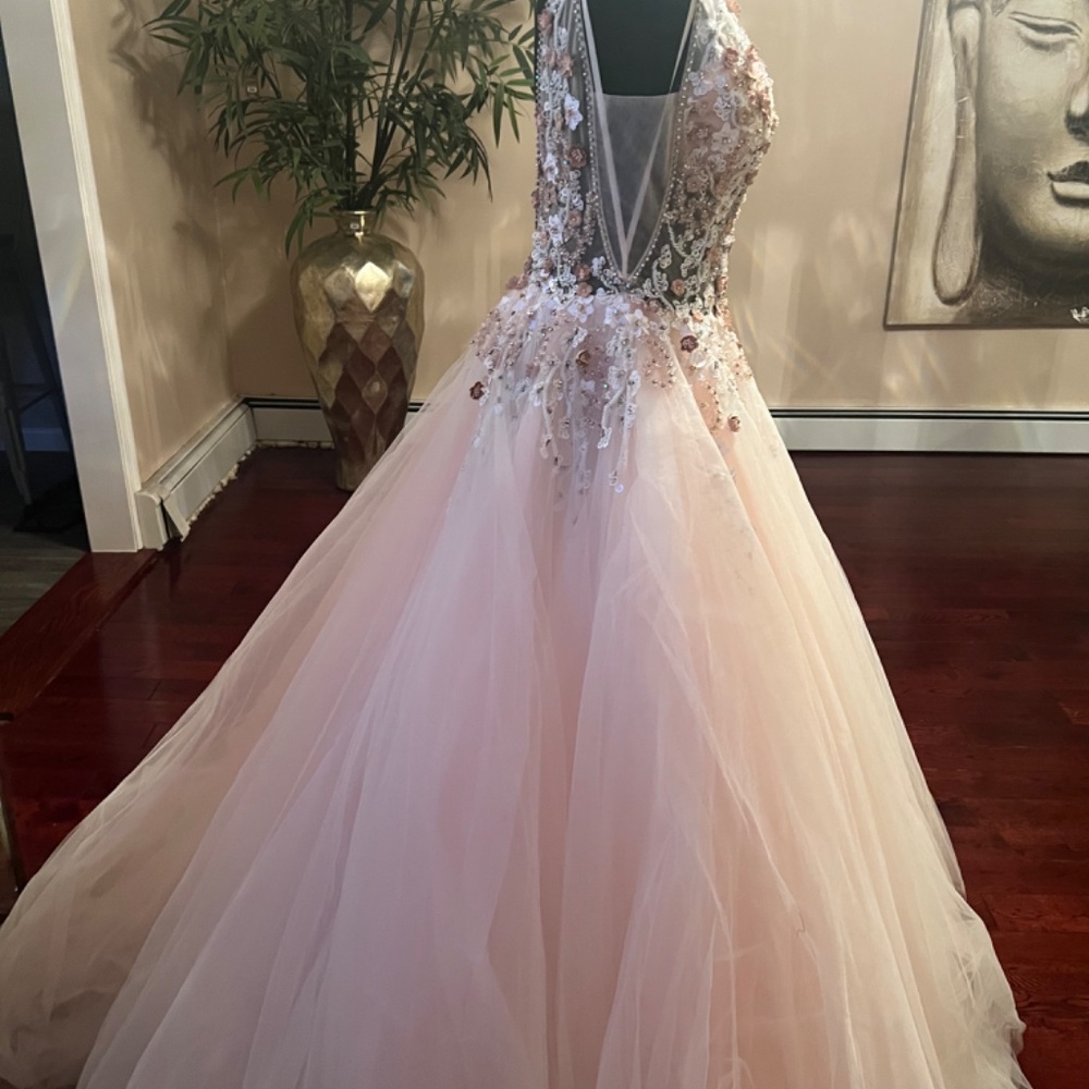 Sweet Sixteen/Prom dress - Picture 6 of 7